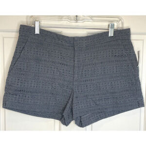 NWT Gap Women's Embroidered Eyelet 3” Shorts Size 8 Flat Front Fisherman Coastal